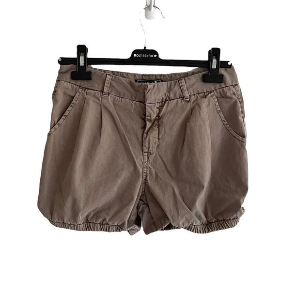 ARITZIA Talula Taupe Cotton Chino Shorts With Elastic Bottom 2 - Picture 1 of 3